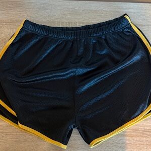 Men’s Black and Yellow 5 inch mesh shorts